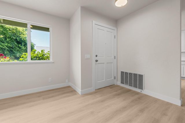 6113 Ledgewood, Citrus Heights, CA 95621