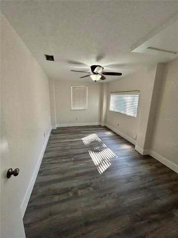 18812 CARR DRIVE C, Lutz, FL 33559