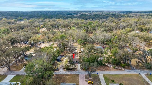 18812 CARR DRIVE C, Lutz, FL 33559