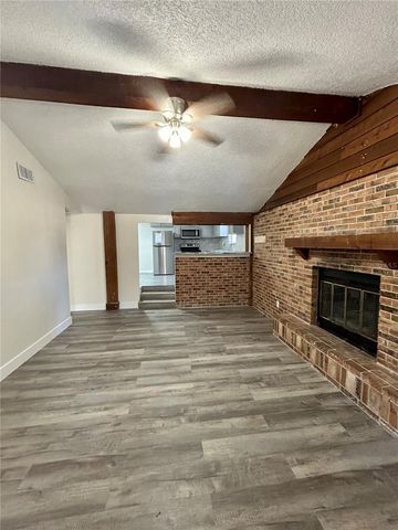 18812 CARR DRIVE C, Lutz, FL 33559