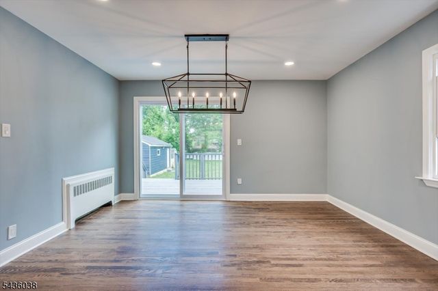 311 W 3Rd Ave, Roselle Boro, NJ 07203