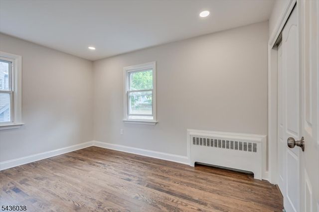 311 W 3Rd Ave, Roselle Boro, NJ 07203