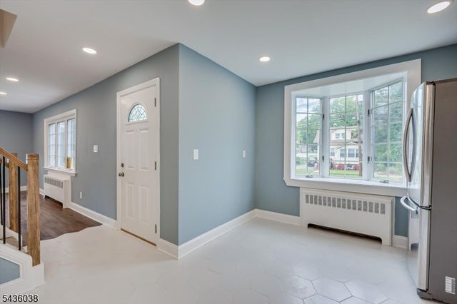 311 W 3Rd Ave, Roselle Boro, NJ 07203