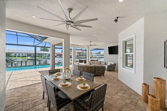 105 SW 52ND STREET, Cape Coral, FL 33914