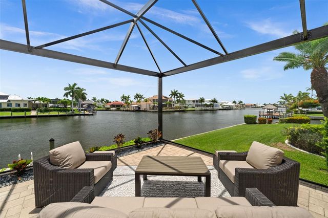 105 SW 52ND STREET, Cape Coral, FL 33914