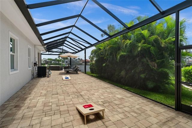 105 SW 52ND STREET, Cape Coral, FL 33914