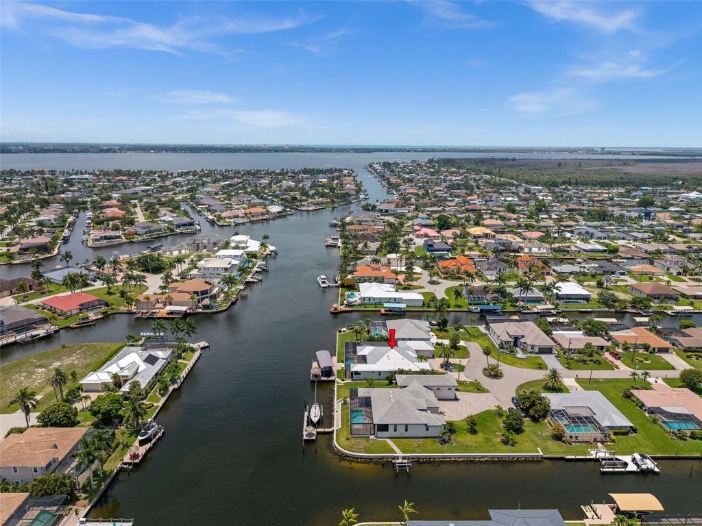 105 SW 52ND STREET, Cape Coral, FL 33914