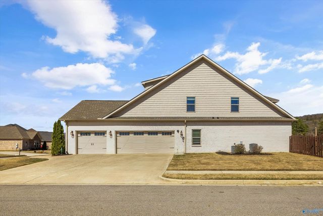 2002 Bays Water Drive, Huntsville, AL 35803