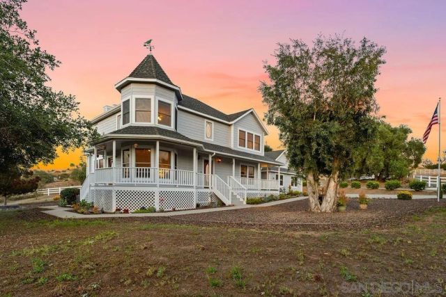 9856 W Lilac Road, Escondido, CA 92026