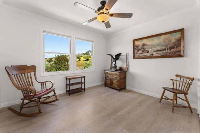 9856 W Lilac Road, Escondido, CA 92026
