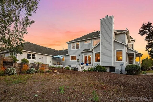 9856 W Lilac Road, Escondido, CA 92026