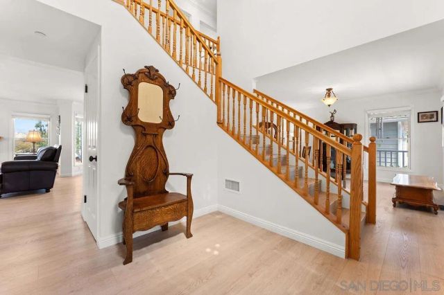 9856 W Lilac Road, Escondido, CA 92026