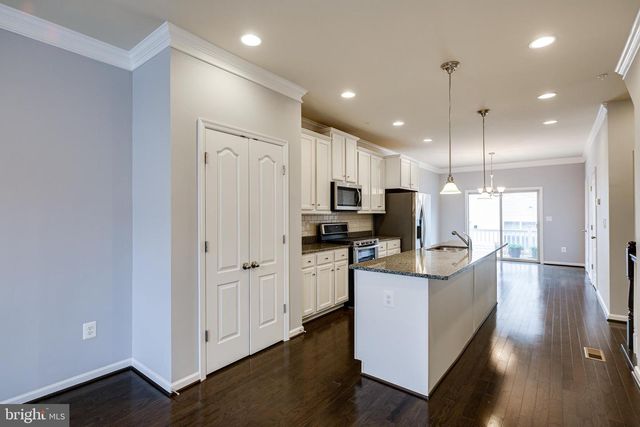 833 JARRETT LN, Glen Burnie, MD 21060