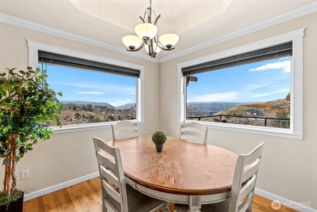 222 Austin Ave, Wenatchee, WA 98801