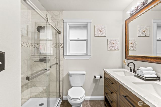 222 Austin Ave, Wenatchee, WA 98801