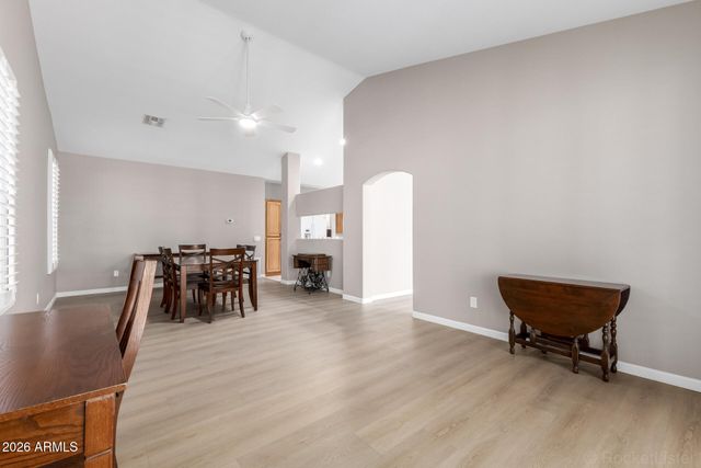 9429 E DESERT LAKE Drive, Sun Lakes, AZ 85248