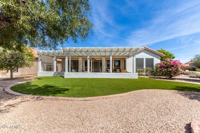 9429 E DESERT LAKE Drive, Sun Lakes, AZ 85248