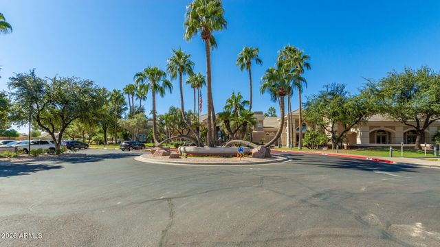 9429 E DESERT LAKE Drive, Sun Lakes, AZ 85248