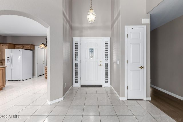 9429 E DESERT LAKE Drive, Sun Lakes, AZ 85248