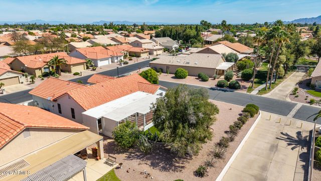 9429 E DESERT LAKE Drive, Sun Lakes, AZ 85248