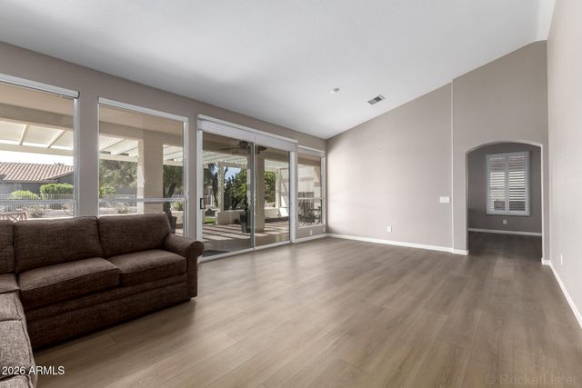 9429 E DESERT LAKE Drive, Sun Lakes, AZ 85248