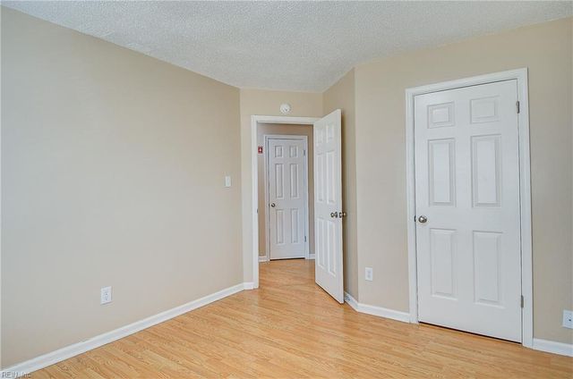 427 Supplejack CT, Chesapeake, VA 23320