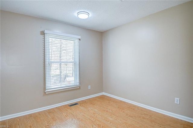 427 Supplejack CT, Chesapeake, VA 23320