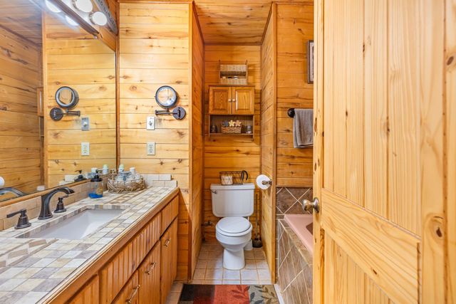 245 County Road 1689, Alba, TX 75410