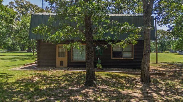 245 County Road 1689, Alba, TX 75410