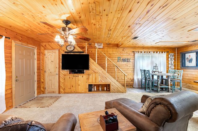245 County Road 1689, Alba, TX 75410