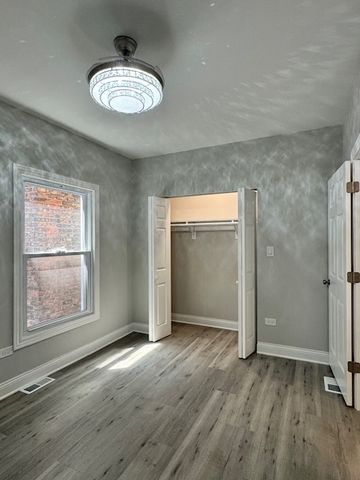 7025 S Lowe Avenue, Chicago, IL 60621