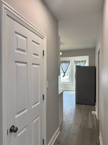 7025 S Lowe Avenue, Chicago, IL 60621