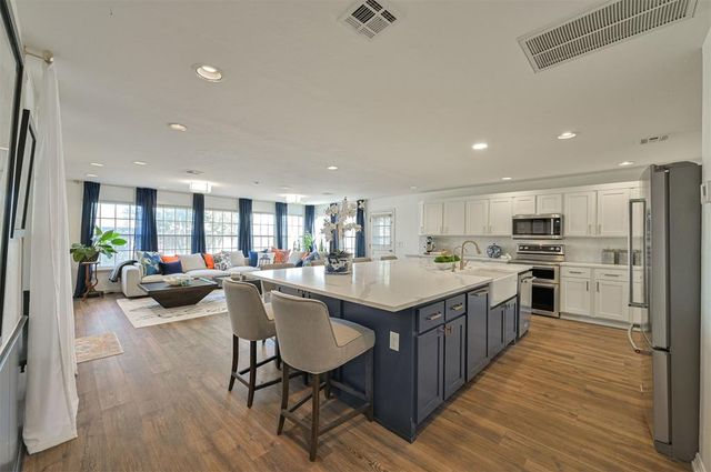 3325 NW 61st Street, Oklahoma City, OK 73112