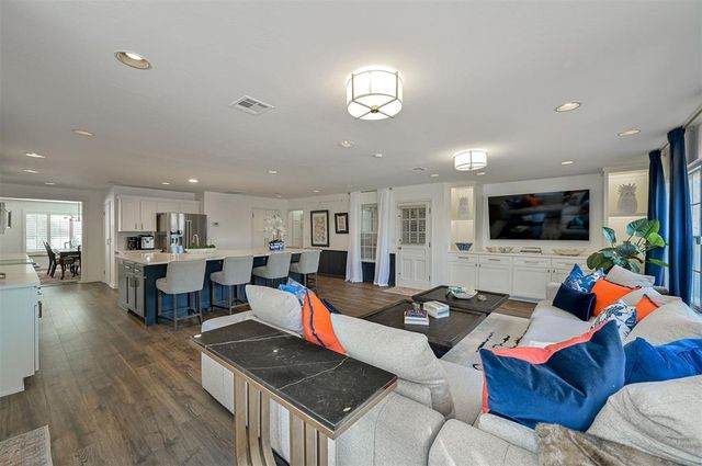 3325 NW 61st Street, Oklahoma City, OK 73112