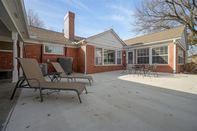 3325 NW 61st Street, Oklahoma City, OK 73112