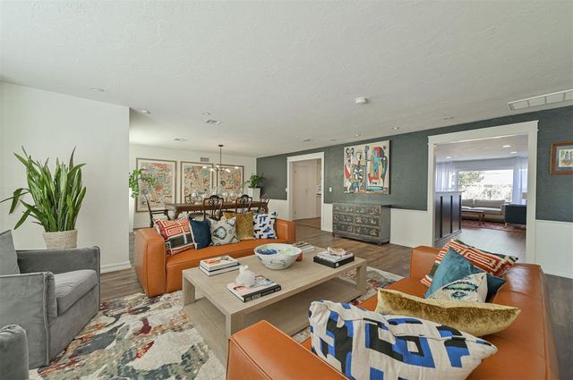 3325 NW 61st Street, Oklahoma City, OK 73112