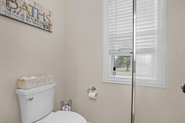 17655 Fm 832, Buffalo, TX 75831