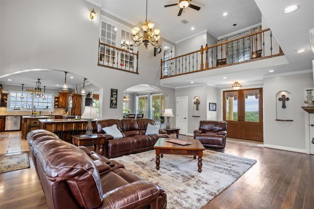 17655 Fm 832, Buffalo, TX 75831