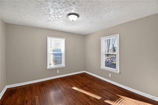 822 N Crysler Avenue, Independence, MO 64050