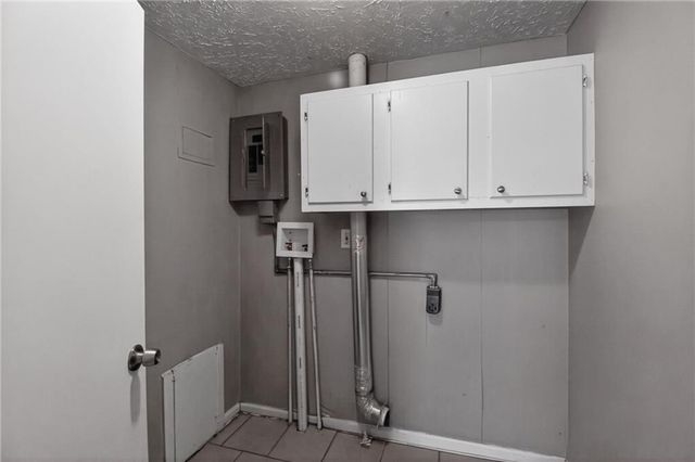 822 N Crysler Avenue, Independence, MO 64050