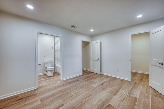 319 Columbine ST, Meadowlakes, TX 78654