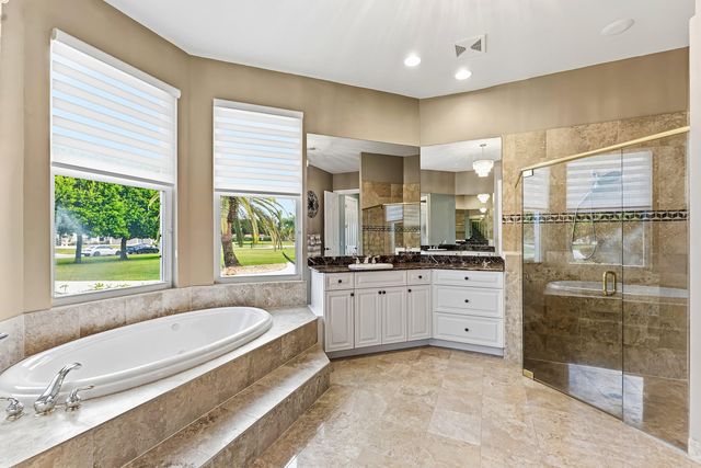 8880 S Kendale Circle, Lake Worth, FL 33467