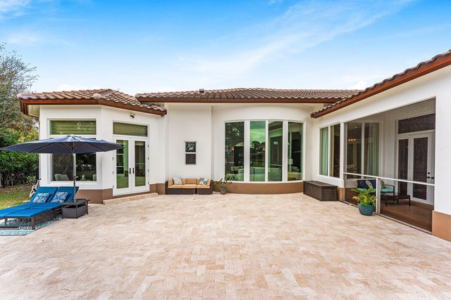 8880 S Kendale Circle, Lake Worth, FL 33467