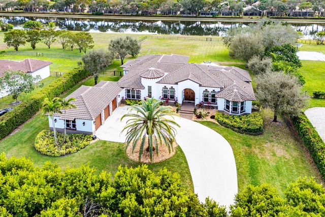 8880 S Kendale Circle, Lake Worth, FL 33467