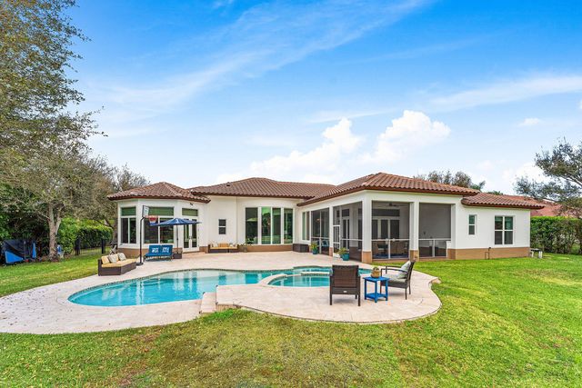 8880 S Kendale Circle, Lake Worth, FL 33467