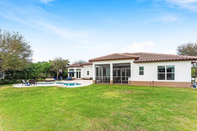 8880 S Kendale Circle, Lake Worth, FL 33467