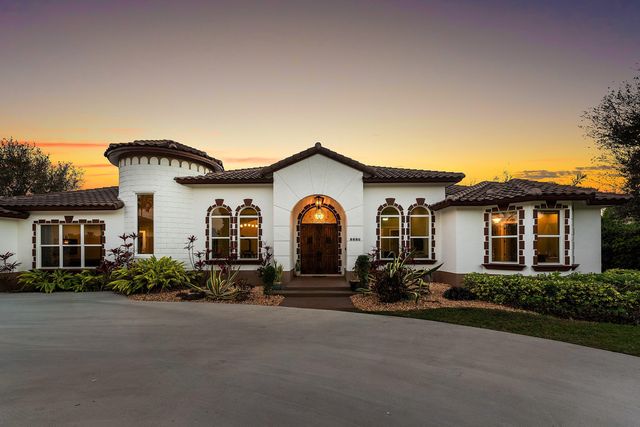 8880 S Kendale Circle, Lake Worth, FL 33467