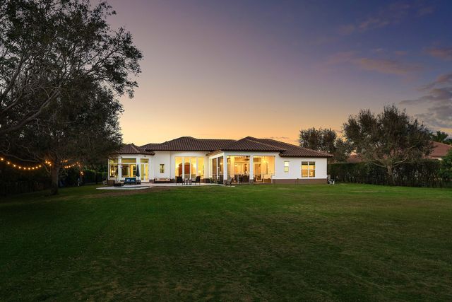 8880 S Kendale Circle, Lake Worth, FL 33467