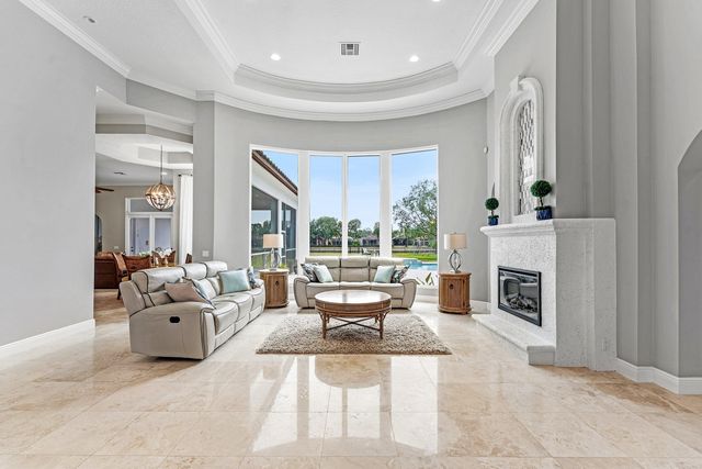 8880 S Kendale Circle, Lake Worth, FL 33467