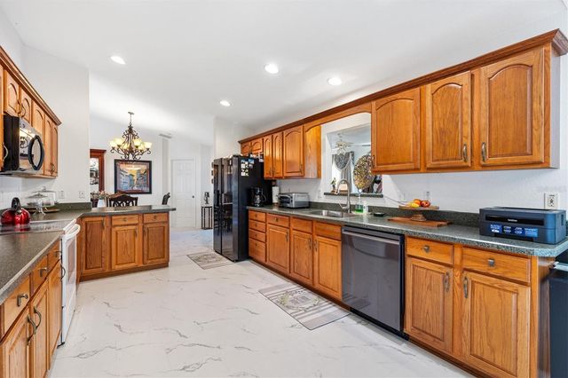 9498 SE 174TH LOOP, Summerfield, FL 34491